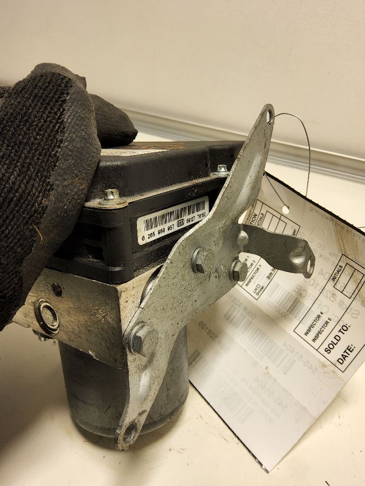 2009 BMW 328i Anti-lock Brake Pts - 1097 — photo 7