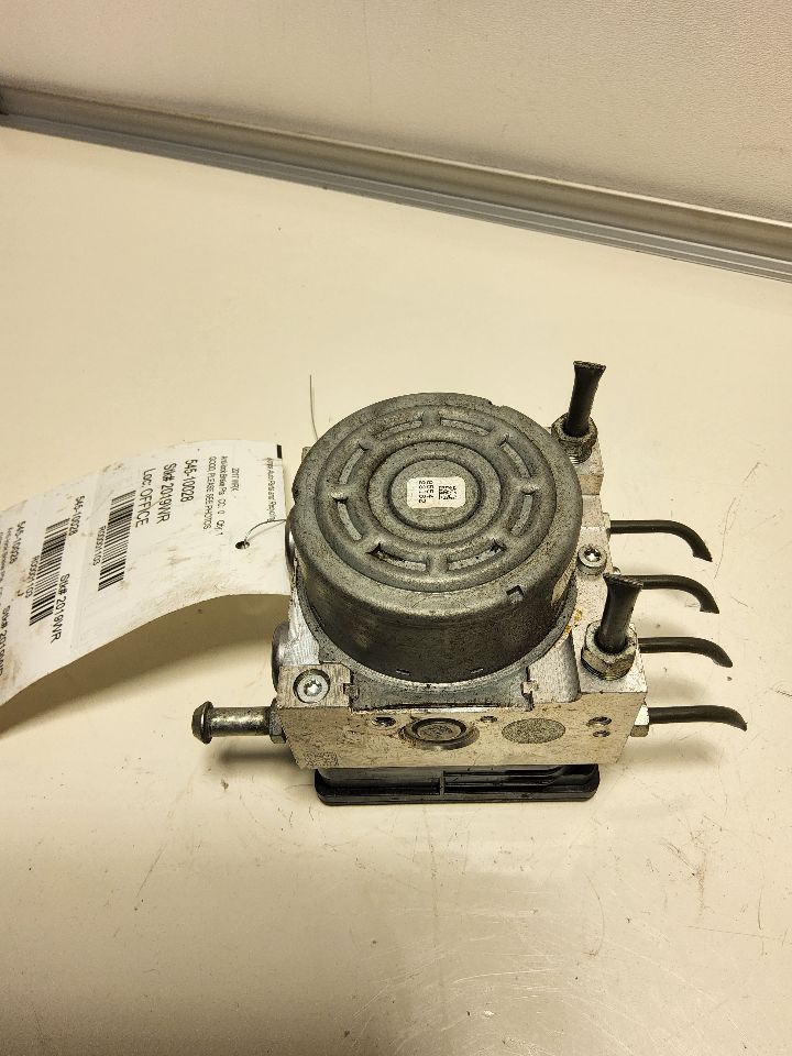 2017 SUBARU WRX Anti-lock Brake Pts - 1103 — photo 4