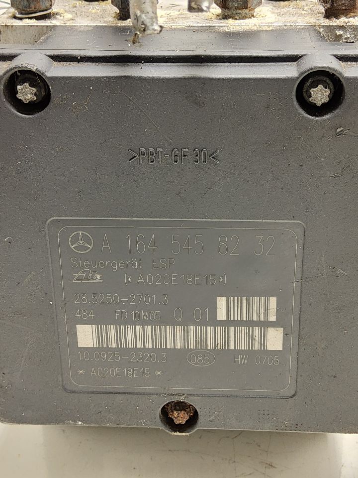 2010 MERCEDES-BENZ GL-CLASS Anti-lock Brake Pts - 1105 — photo 2