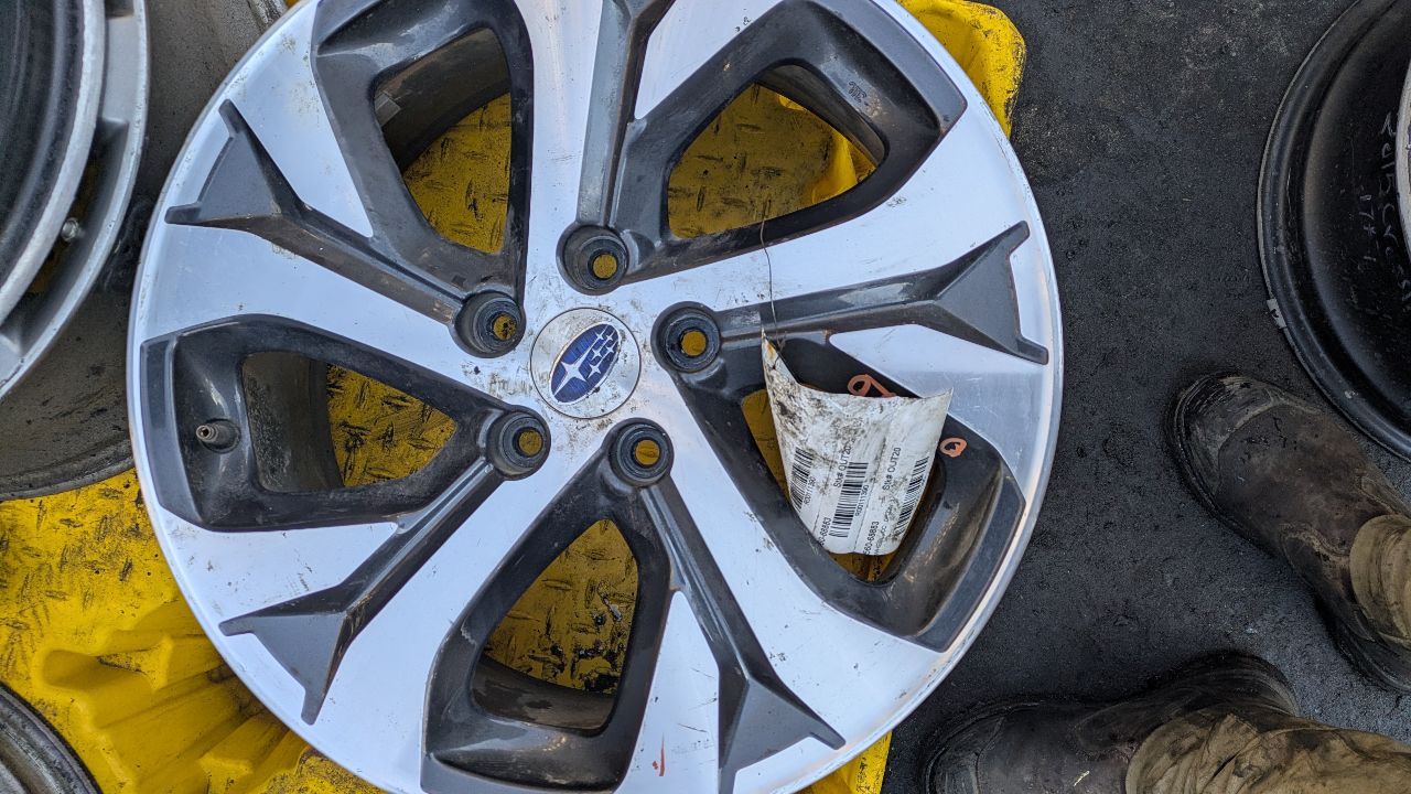 2020 SUBARU LEGACY WHEEL - 111390 — photo 2