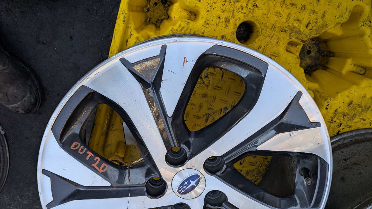 2020 SUBARU LEGACY WHEEL - 111390 — photo 4