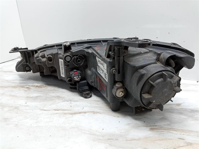 2015 CHRYSLER 200 4cyl Gasoline 2.4 Right HEADLAMP ASSEMBLY - 111400 — photo 6