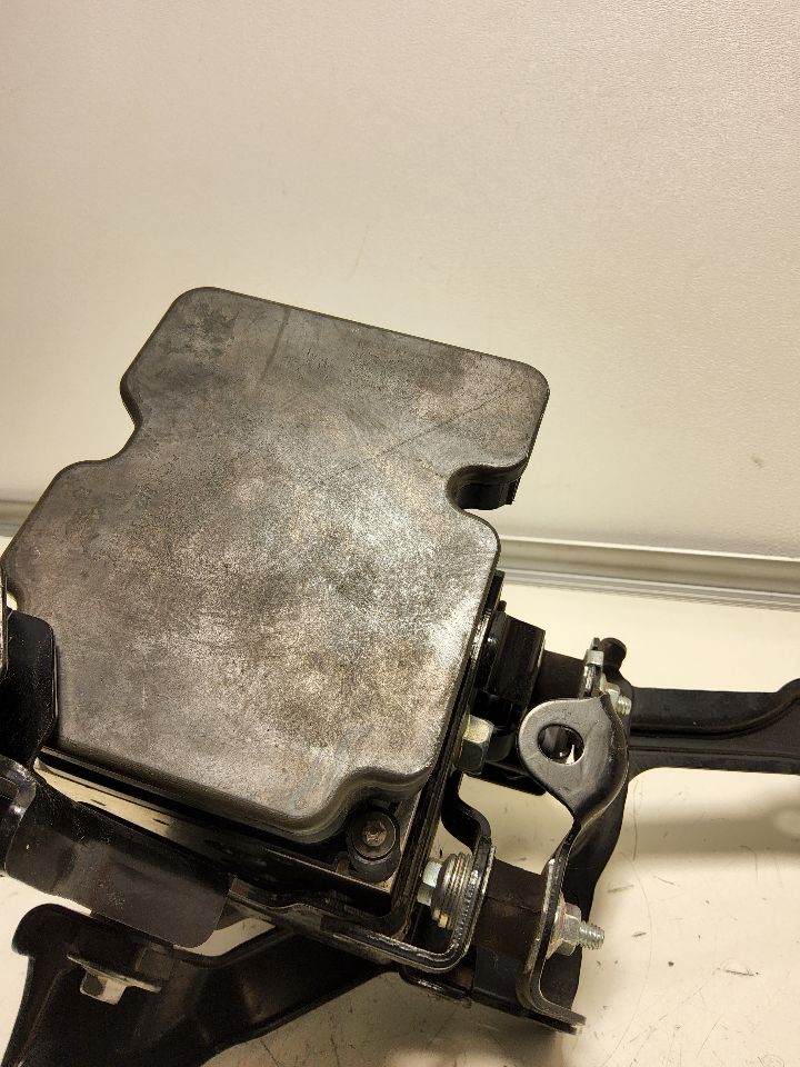2016 SUBARU FORESTER Anti-lock Brake Pts - 1232 — photo 5
