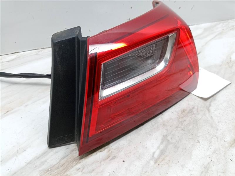 2018 CHEVROLET MALIBU 1.5L 4cyl Turbo Gasoline Right TAIL LAMP - 123606 — photo 2