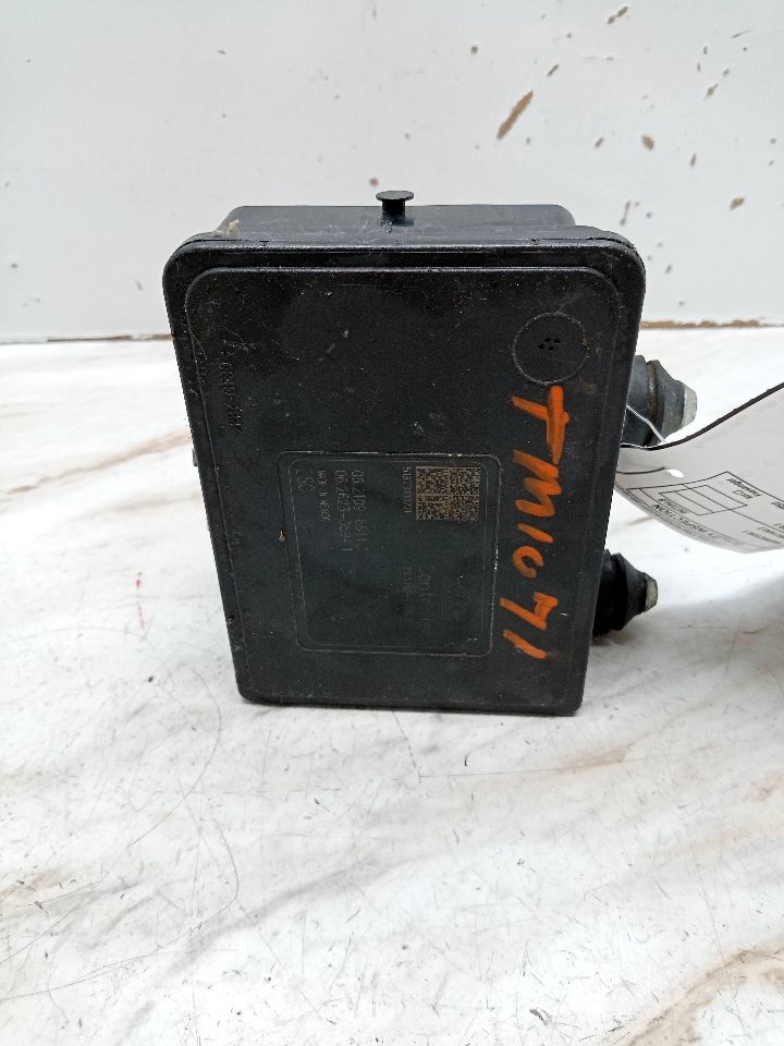 2019 SUBARU LEGACY Anti-lock Brake Pts - 128202 — photo 1