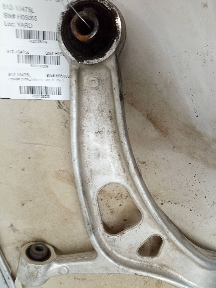 2020 SUBARU LEGACY Left LOWER CNTRL ARM, FR - 128209 — photo 8