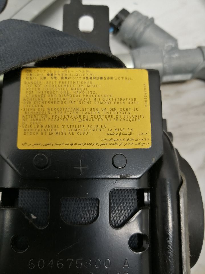 2006 MITSUBISHI OUTLANDER Seat Belt, Front - 1305 — photo 5