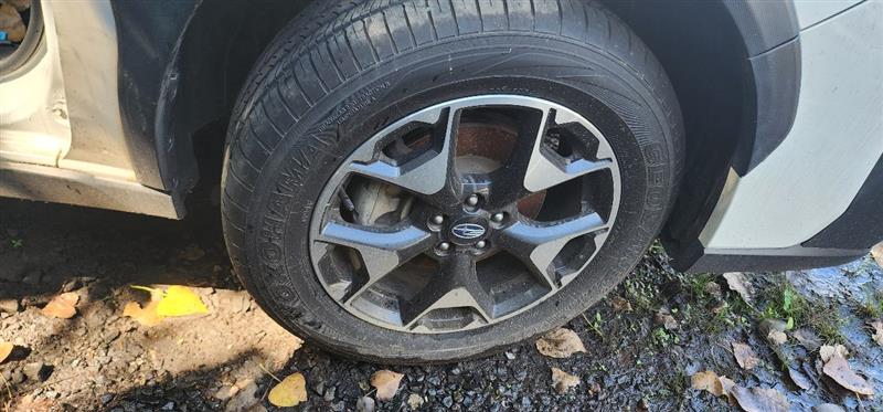 2020 SUBARU XV CROSSTREK Left Knee, Front - 132007 — photo 6