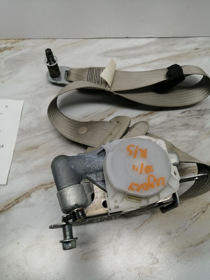 2011 SUBARU LEGACY Seat Belt, Front - 1323 — photo 8