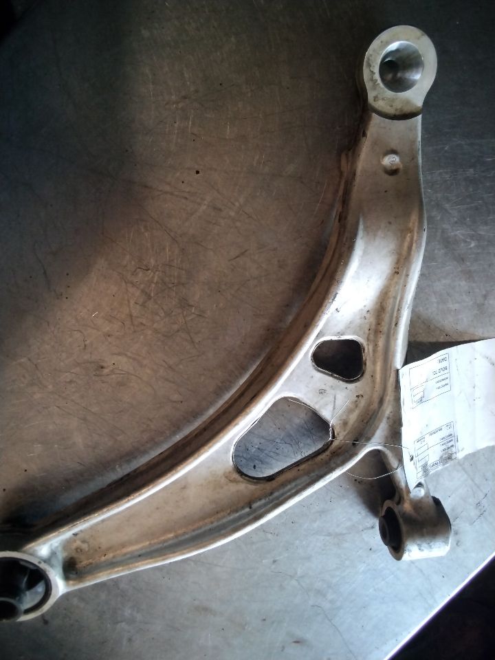 2021 SUBARU LEGACY Left LOWER CNTRL ARM, FR - 132959 — photo 5