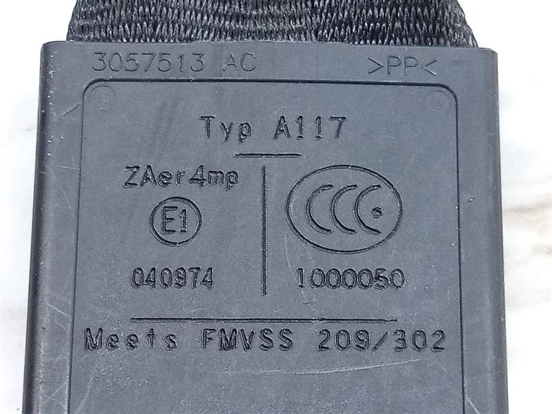 2012 AUDI S5 6cyl Supercharged 3.0 Seat Belt, Front - 133387 — photo 4