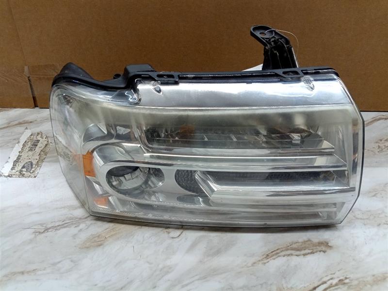 2008 LINCOLN NAVIGATOR 8cyl Gasoline 5.4 3-valv Right HEADLAMP ASSEMBLY - 133469
