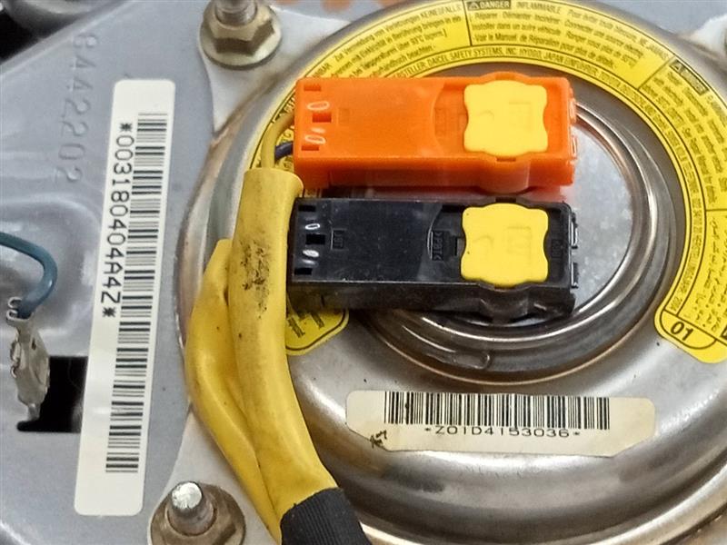 2004 TOYOTA PRIUS 4cyl Electric 1.5 Left AIR BAG - 133515 — photo 4
