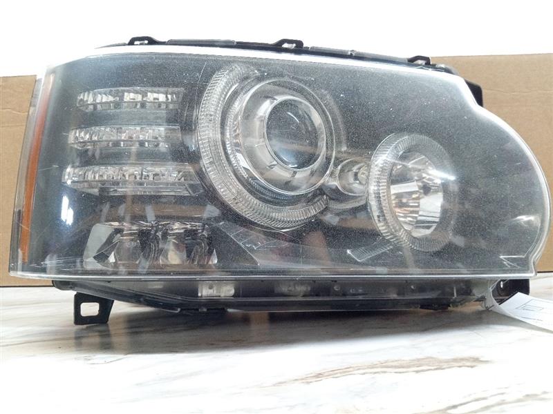 2011 LAND ROVER RANGE ROVER Right HEADLAMP ASSEMBLY - 133582 — photo 4