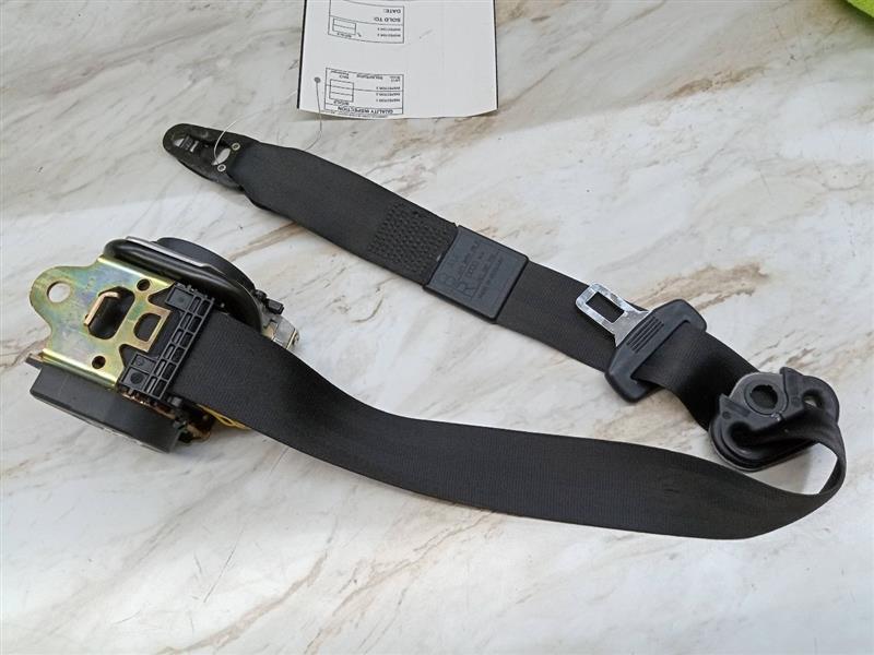 2004 AUDI A8 8cyl Gasoline 4.2 Seat Belt, Front - 133761