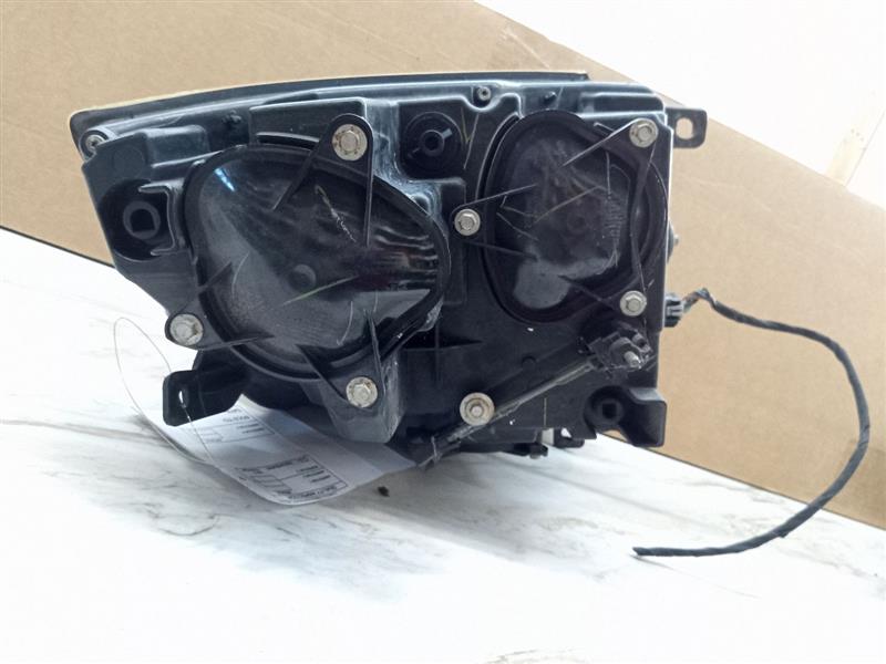 2009 CADILLAC CTS 6cyl Gasoline 3.6 Right HEADLAMP ASSEMBLY - 133846 — photo 5