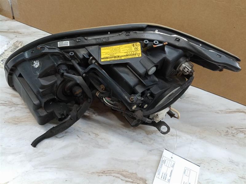 2004 LEXUS RX330 6cyl Gasoline 3.3 Right HEADLAMP ASSEMBLY - 133972 — photo 7
