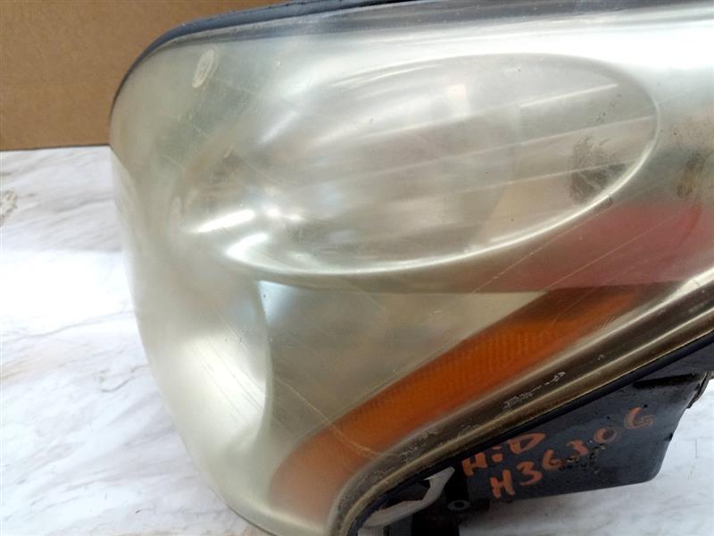 2004 LEXUS RX330 6cyl Gasoline 3.3 Left HEADLAMP ASSEMBLY - 134044 — photo 4