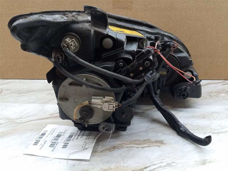 2004 LEXUS RX330 6cyl Gasoline 3.3 Left HEADLAMP ASSEMBLY - 134044 — photo 6