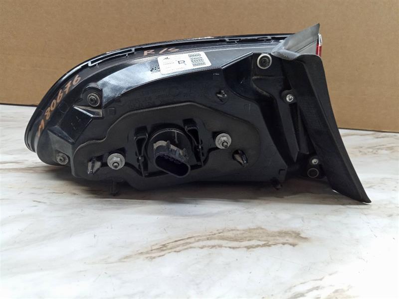 2015 DODGE DART 4cyl Gasoline 2.4 Right TAIL LAMP - 134311 — photo 3