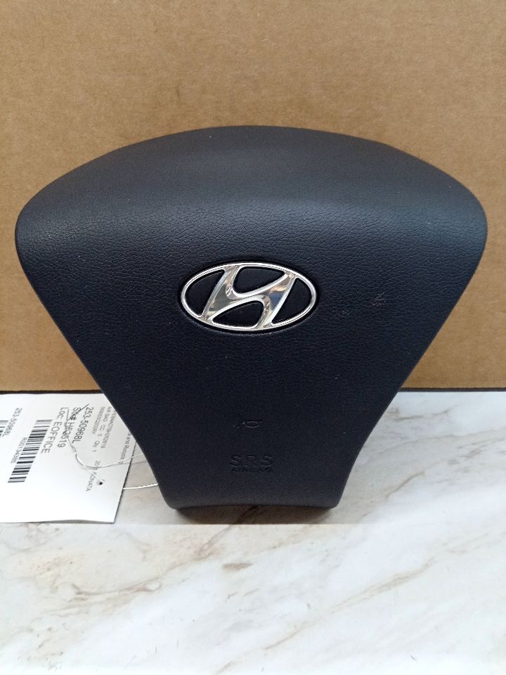 2011 HYUNDAI SONATA Left AIR BAG - 134385 — photo 1
