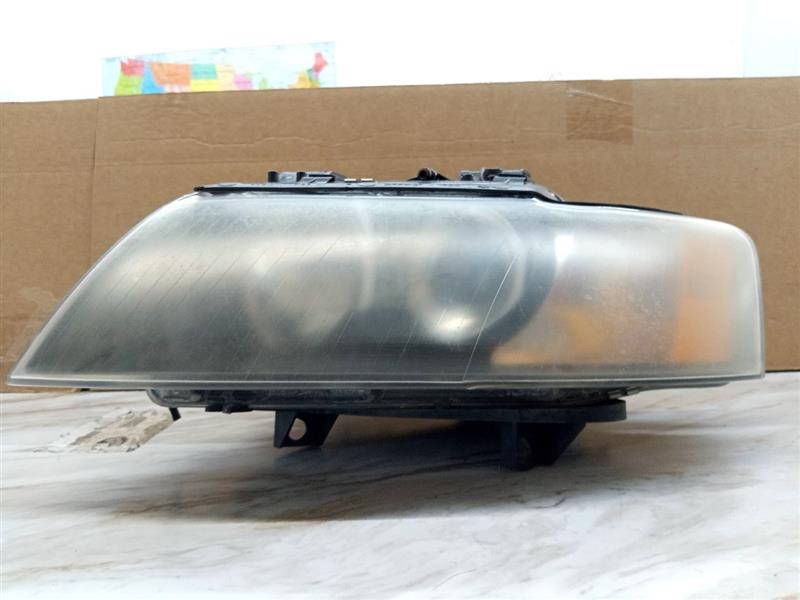 2006 AUDI A4 6cyl Gasoline 3.0 Right HEADLAMP ASSEMBLY - 134399 — photo 2