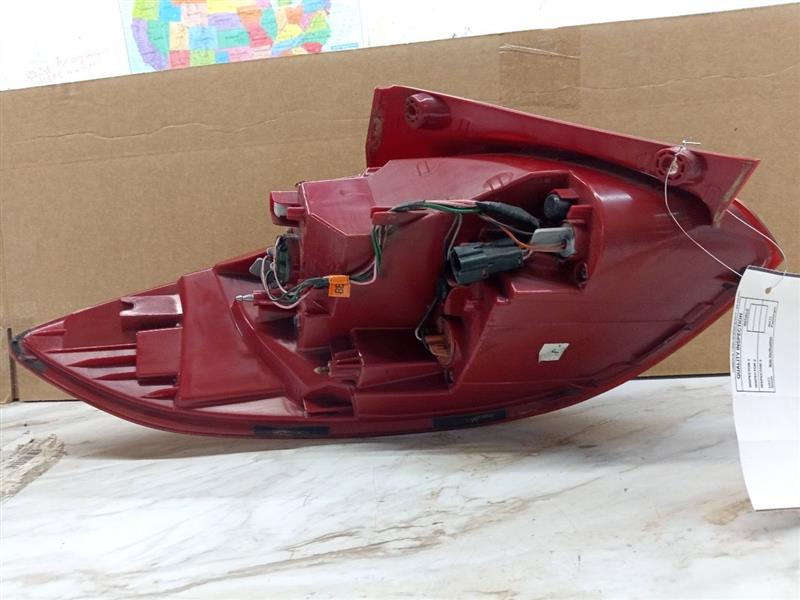 2013 HYUNDAI VELOSTER 1.6L 4cyl Gasoline Right TAIL LAMP - 134459 — photo 3