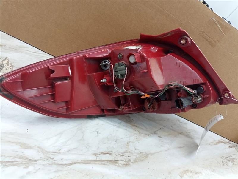 2013 HYUNDAI VELOSTER 1.6L 4cyl Gasoline Right TAIL LAMP - 134459 — photo 4