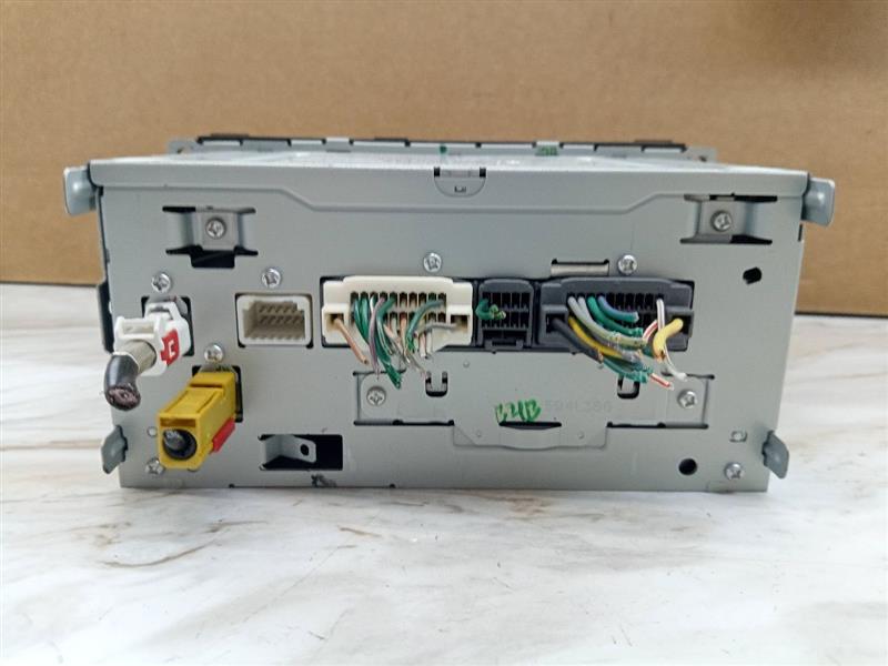 2011 VOLKSWAGEN ROUTAN 6 Cyl Gasoline 3.6 DI Radio Audio - 134604 — photo 4