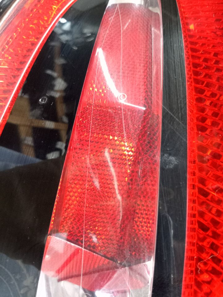 2013 DODGE DART 4cyl Gasoline 2.0 Right TAIL LAMP - 134863 — photo 3