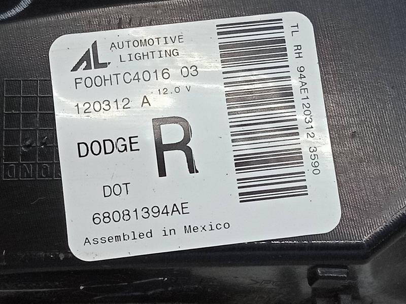 2013 DODGE DART 4cyl Gasoline 2.0 Right TAIL LAMP - 134863 — photo 5