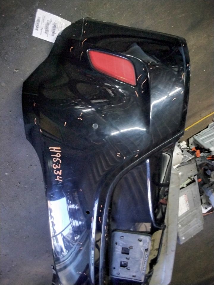 2013 HYUNDAI VELOSTER 1.6L 4cyl Gasoline BUMPER ASSY, REAR - 135050 — photo 2