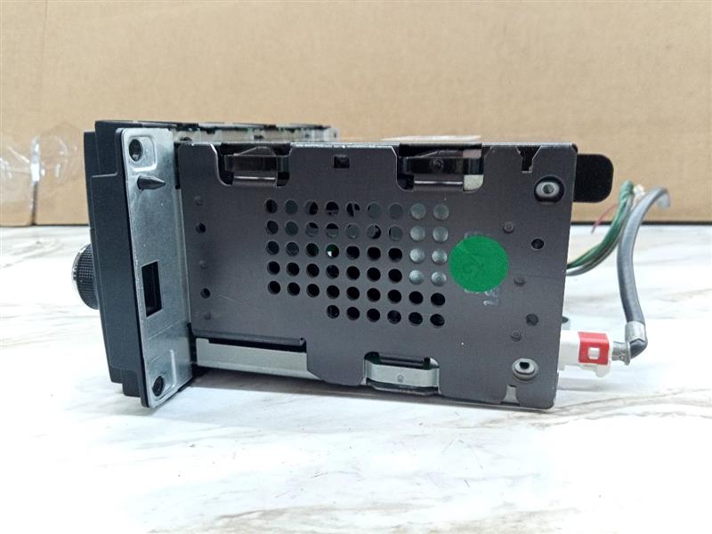 2010 JEEP COMPASS 2.4L 4cyl Gasoline VVT Radio Audio - 135185 — photo 3
