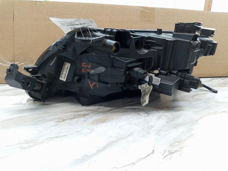 2020 LINCOLN MKZ Right HEADLAMP ASSEMBLY - 135219 — photo 5