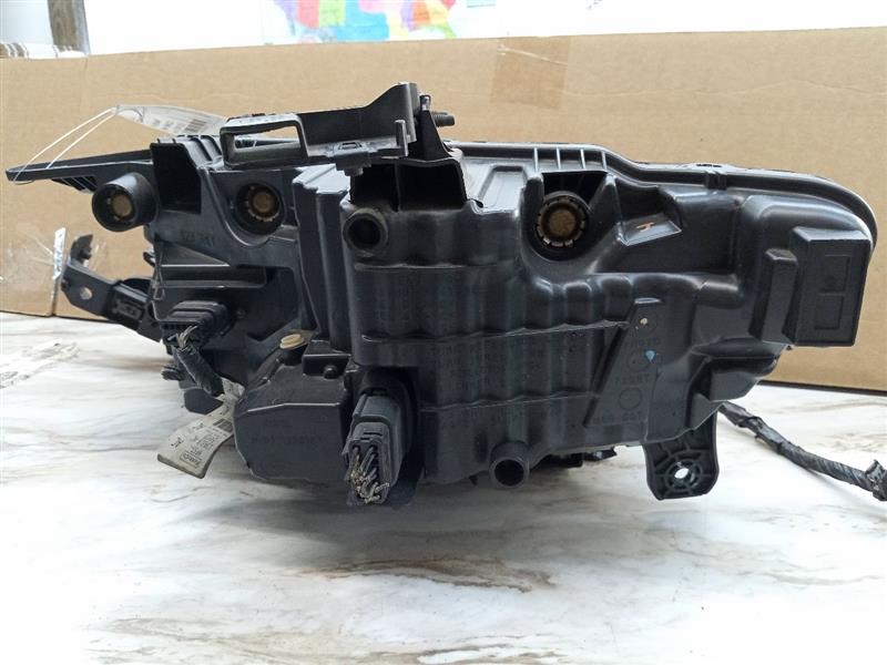 2020 LINCOLN MKZ Right HEADLAMP ASSEMBLY - 135219 — photo 6