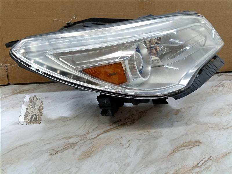 2013 BUICK ENCLAVE 6cyl Gasoline 3.6 Right HEADLAMP ASSEMBLY - 135324