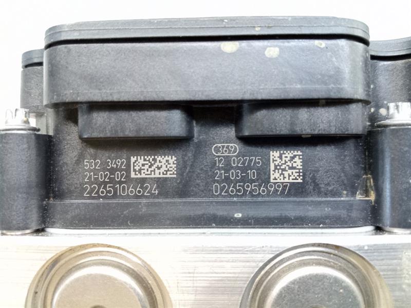 2020 SUBARU FORESTER Anti-lock Brake Pts - 135447 — photo 4