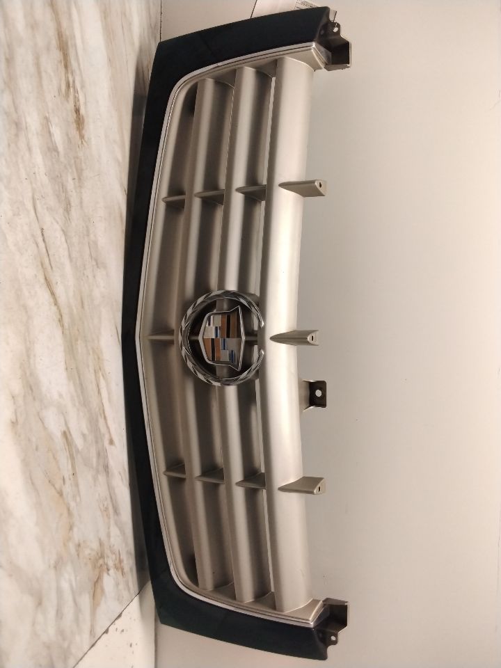 2006 CADILLAC ESCALADE GRILLE - 135898