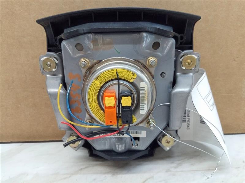 2004 TOYOTA PRIUS 4cyl Electric 1.5 Left AIR BAG - 136289 — photo 2