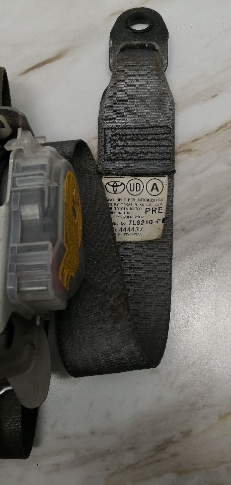 2008 TOYOTA PRIUS Seat Belt, Front - 1366 — photo 3