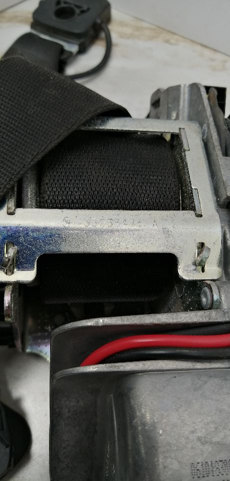 2007 MERCEDES-BENZ S-CLASS Seat Belt, Front - 1368 — photo 4
