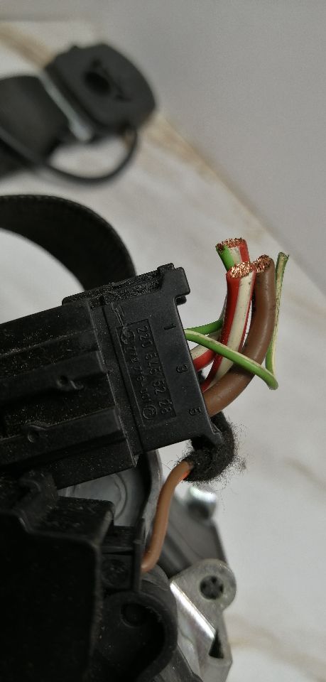 2007 MERCEDES-BENZ S-CLASS Seat Belt, Front - 1368 — photo 6