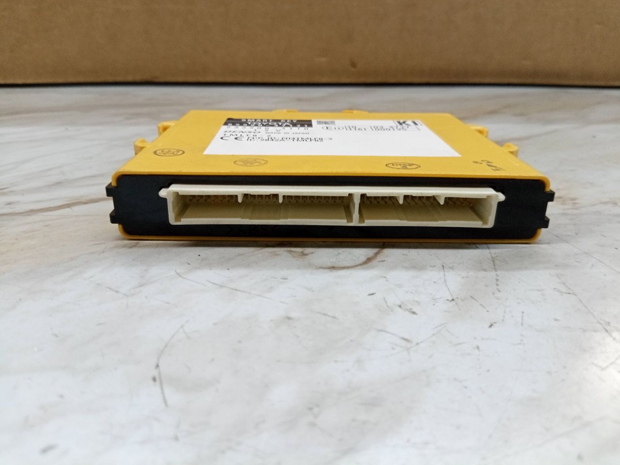 2013 TOYOTA PRIUS 4cyl Hybrid 1.8 Chassis Cont Mod - 137062 — photo 1