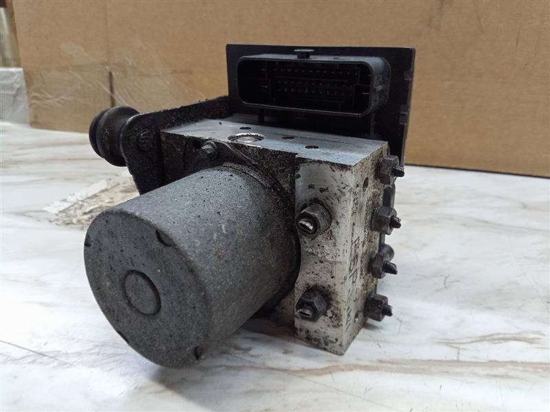 2009 AUDI A4 4cyl Gasoline Turbo 2.0 Anti-lock Brake Pts - 137253 — photo 2