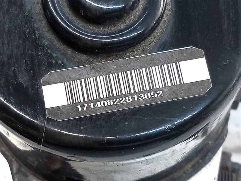 2005 INFINITI QX56 8cyl Gasoline 5.6 Anti-lock Brake Pts - 137293 — photo 5