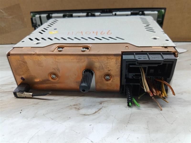 2008 BMW 328i 6cyl Gasoline 3.0 Radio Audio - 137398 — photo 4