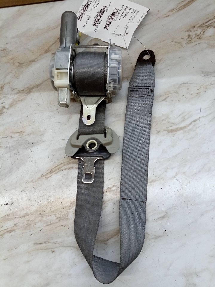 2006 TOYOTA PRIUS Seat Belt, Front - 137529 — photo 3