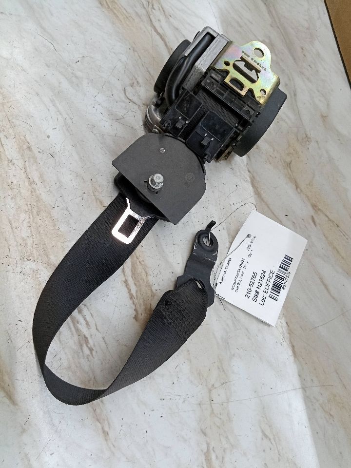 2003 MERCEDES-BENZ E-CLASS 8cyl Gasoline 5.0 Seat Belt, Front - 137579 — photo 1