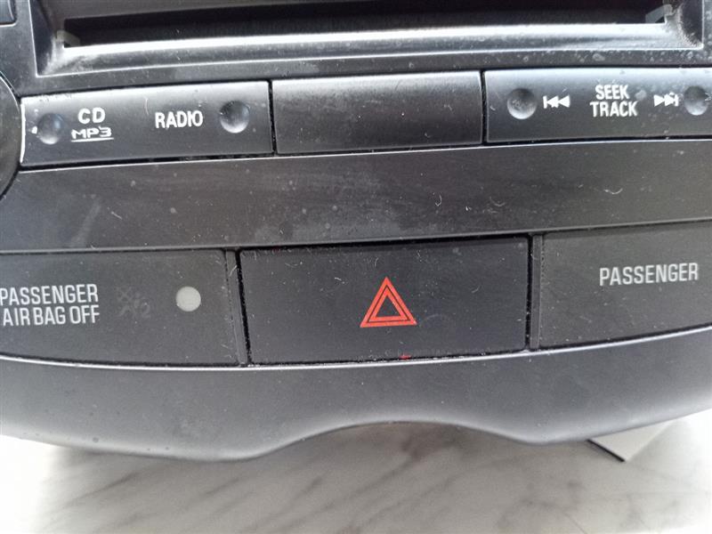 2013 MITSUBISHI OUTLANDER 4cyl Gasoline 2.0 Dohc Radio Audio - 137677 — photo 4