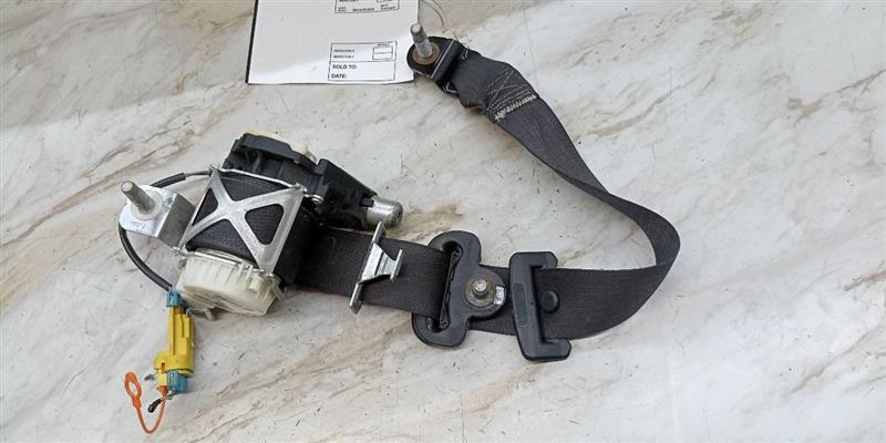 2010 JEEP NITRO 6cyl Gasoline 3.7 Seat Belt, Front - 137937 — photo 1